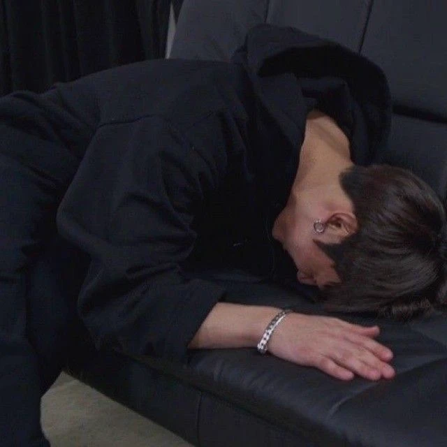 Jungkook thumbnail