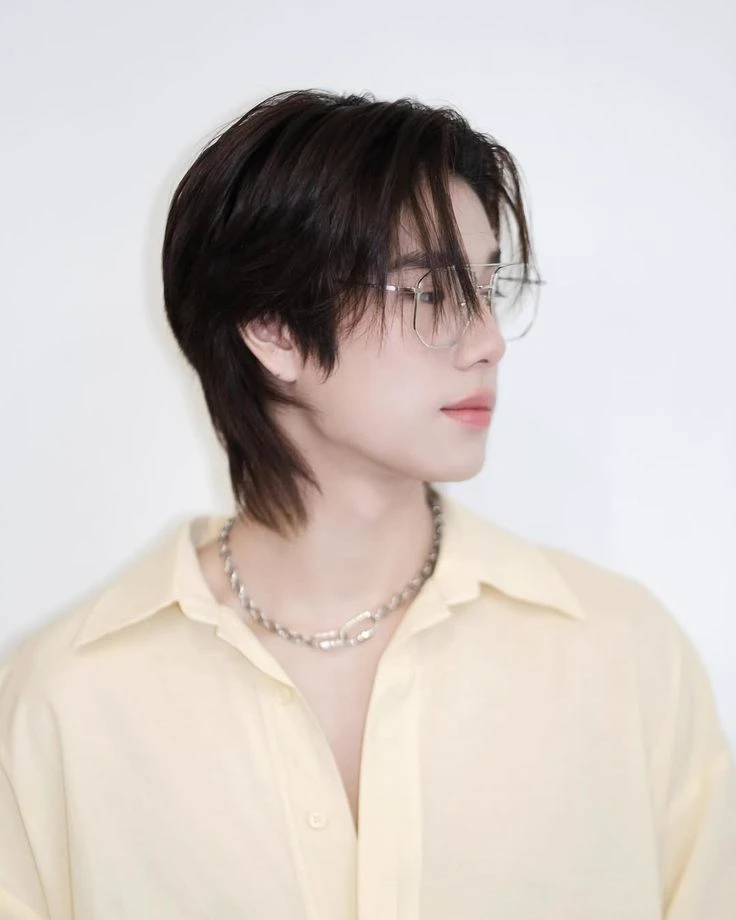 Phuwin Tangsakyuen thumbnail