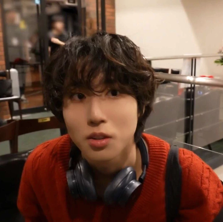 Han Jisung🤓☝ thumbnail