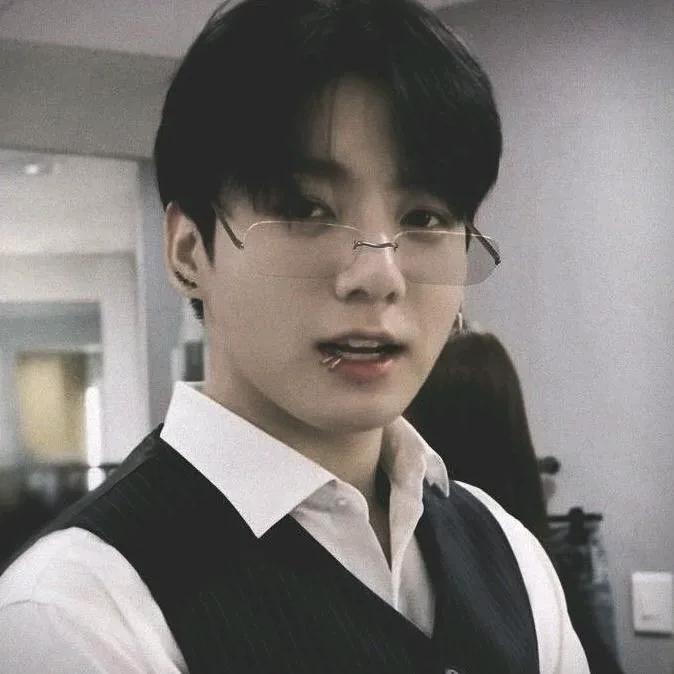 Jeon Jungkook thumbnail