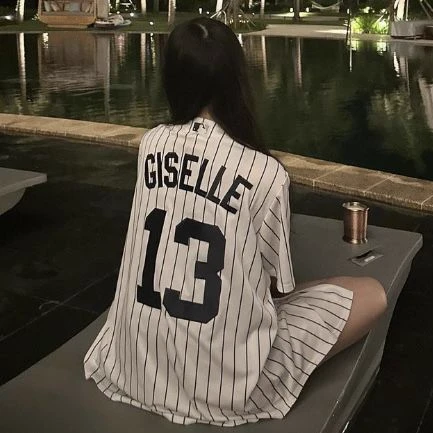 Giselle thumbnail