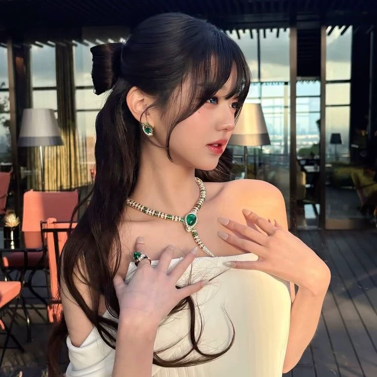 Ahyeon 