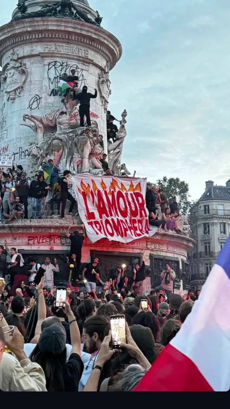 FRENCH GEN-Z PROTEST FOR SCHOOL SYSTEMS  thumbnail