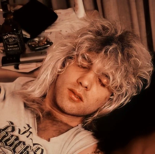 Steven Adler thumbnail
