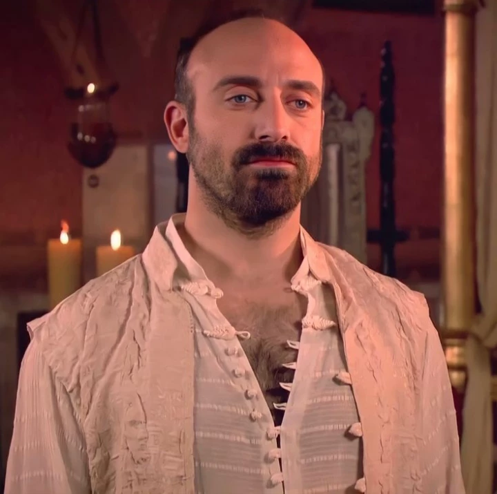 Sultan Süleyman "became obsessed with you" thumbnail