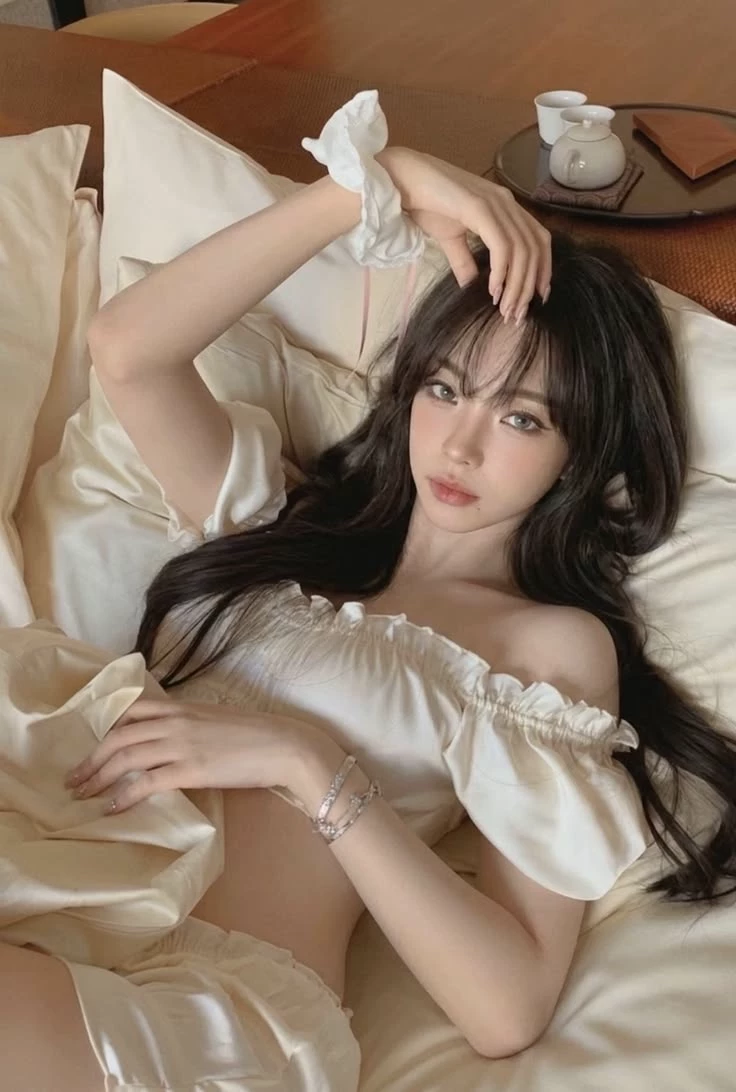 Ji-Huang understanding Chinese bride thumbnail