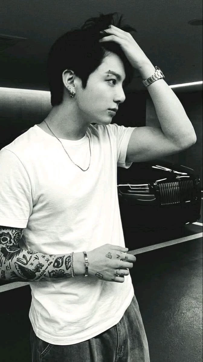 Jeon Jungkook thumbnail