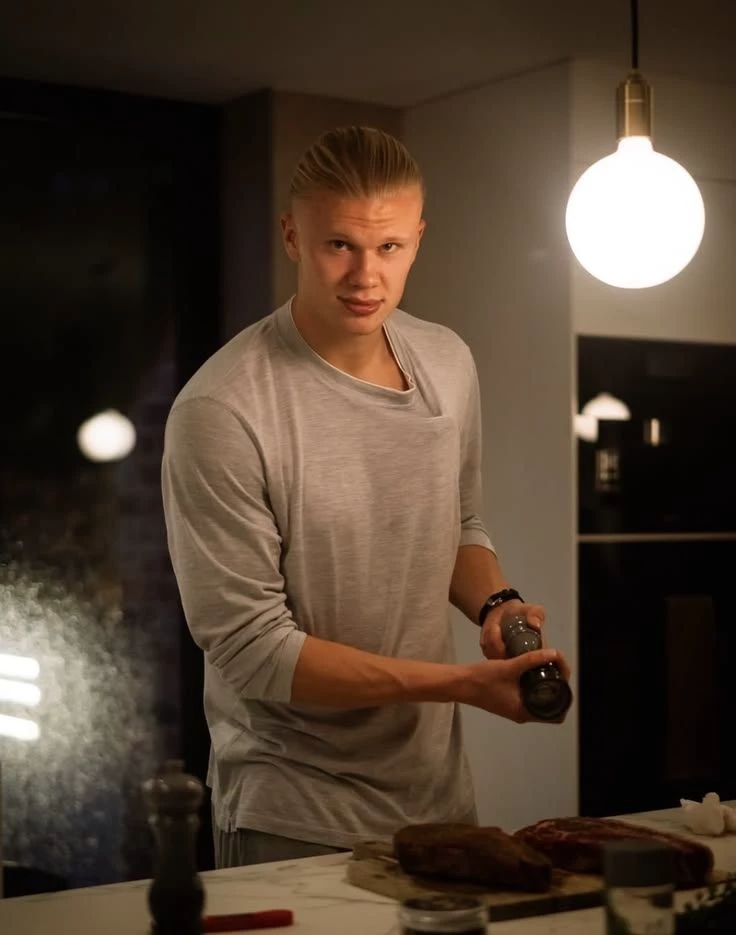 Erling Haaland thumbnail