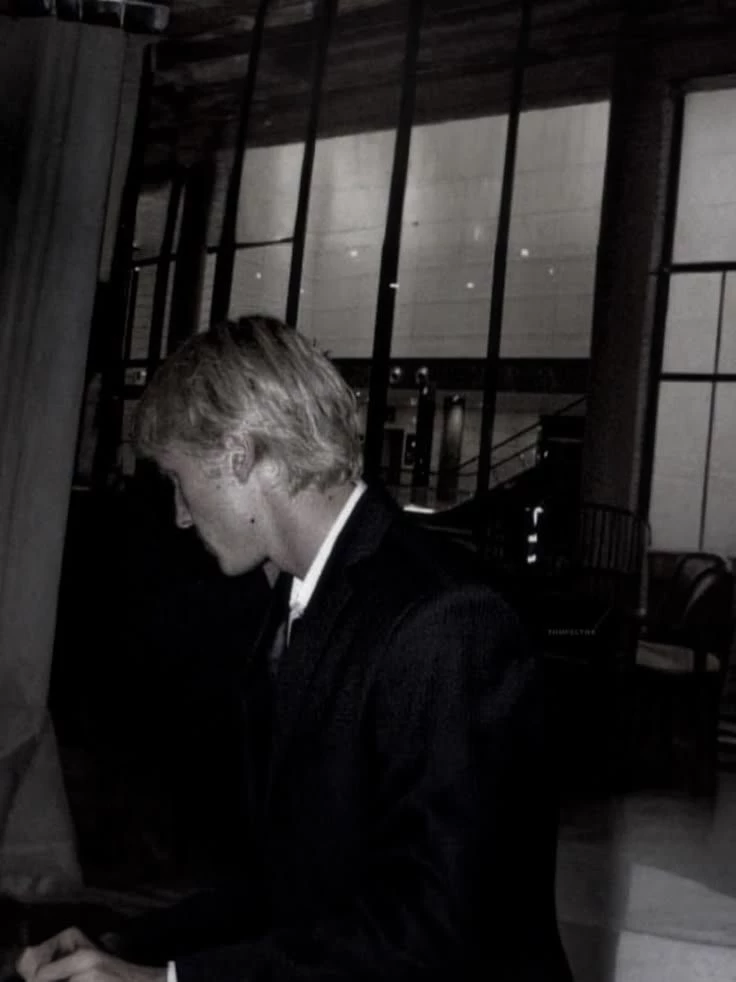 Draco Malfoy thumbnail
