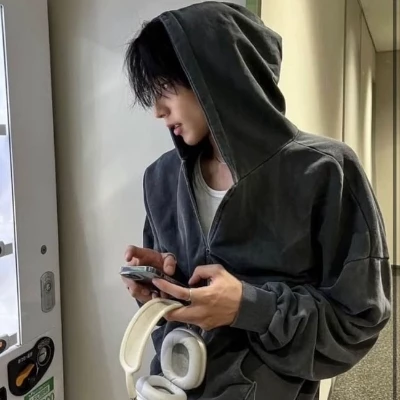 Hyunjin thumbnail
