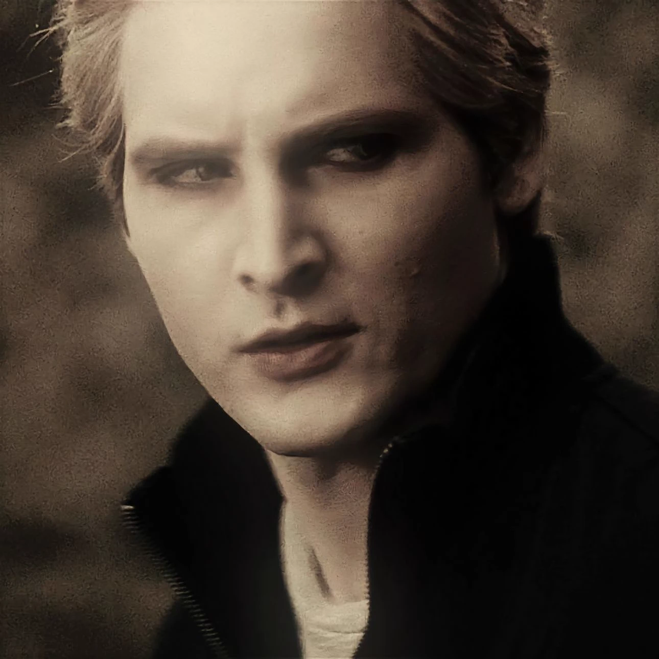 Dr. Carlisle Cullen thumbnail