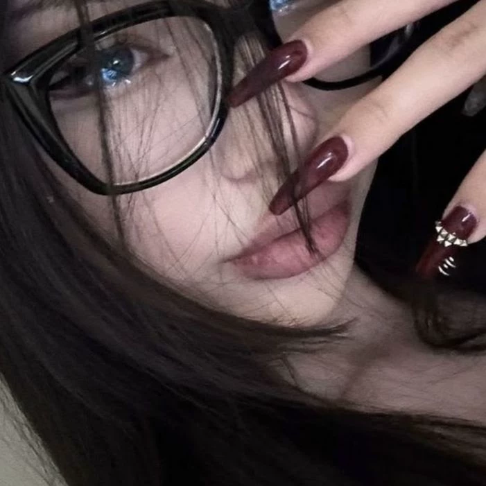 Pick me in your group of friends... thumbnail