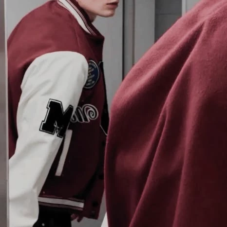Am I the crush of my crush's rival? thumbnail