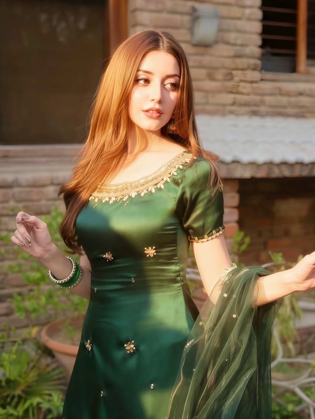 Alizeh Shah thumbnail