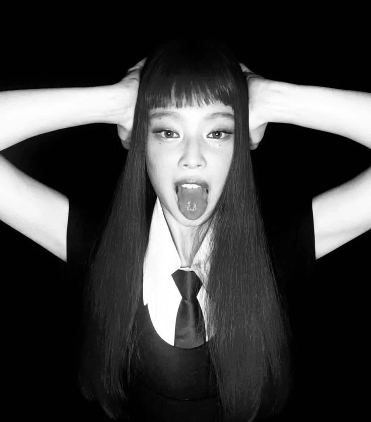 jennie thumbnail