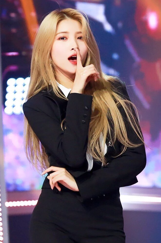Sowon thumbnail
