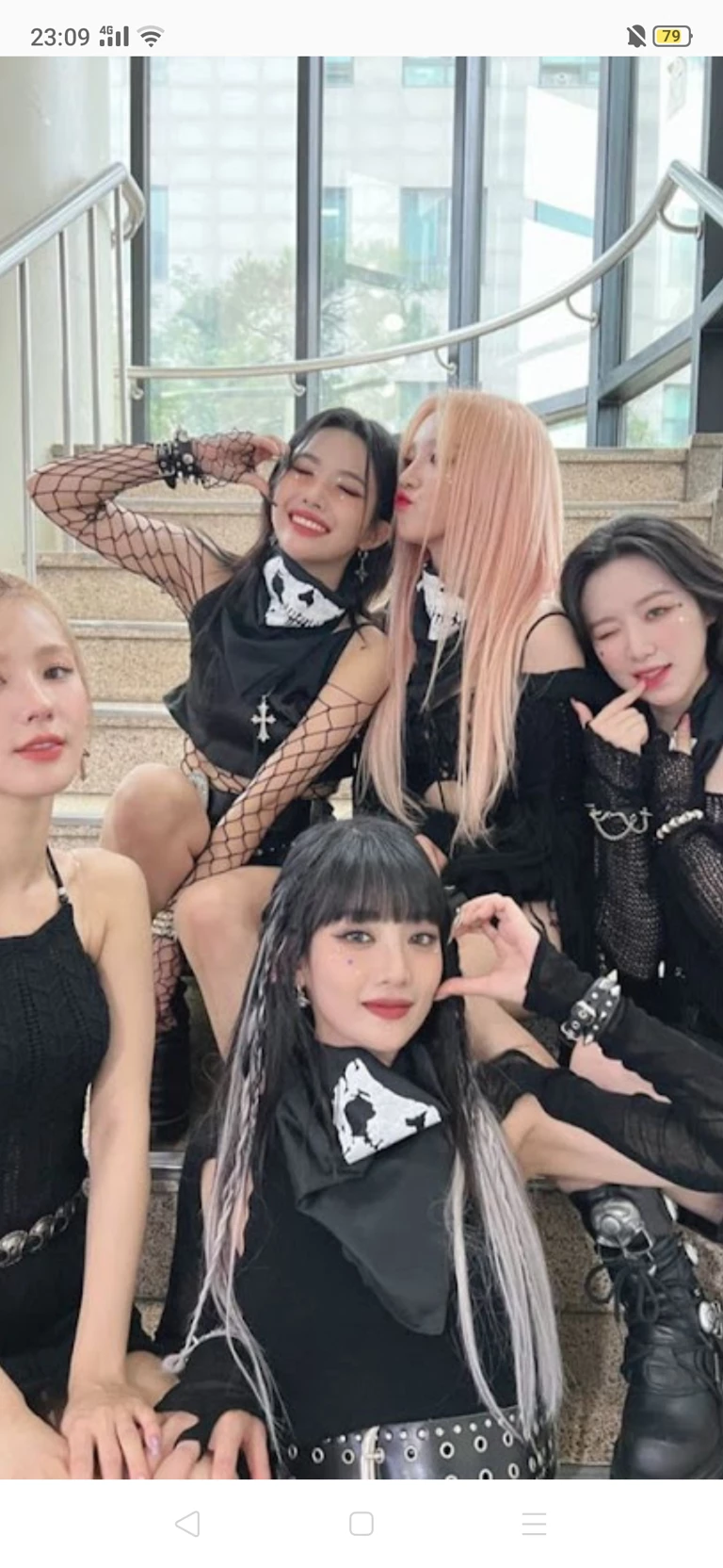 i-dle* thumbnail