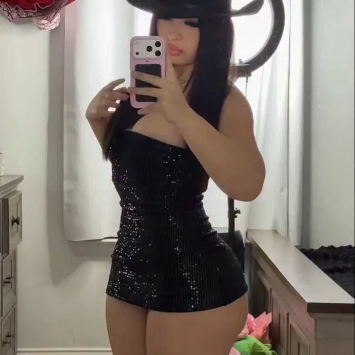 Mia Gonzalez 💗