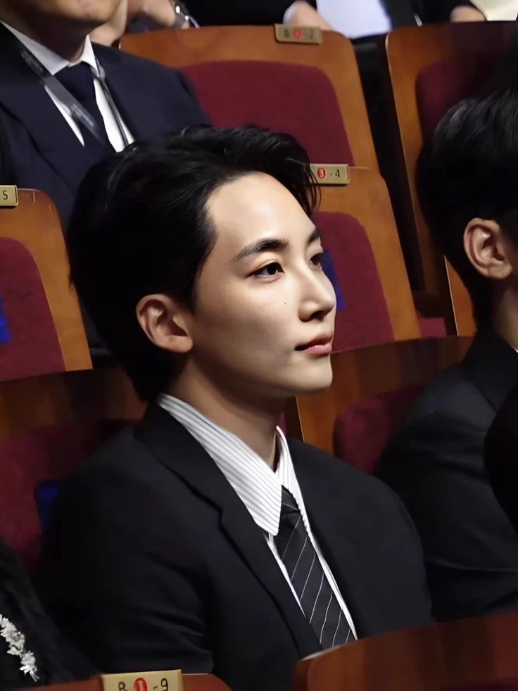 Jeonghan thumbnail