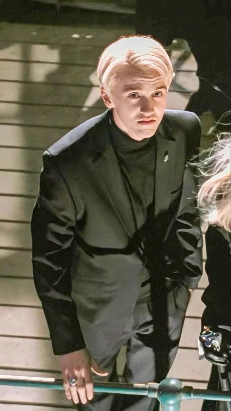 Draco Malfoy thumbnail