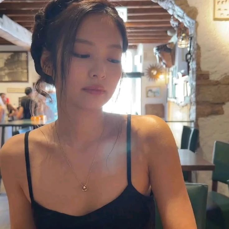 Jennie Kim thumbnail