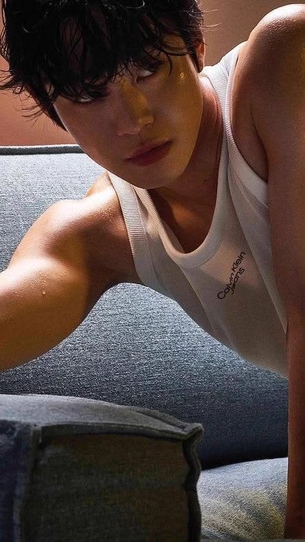 Hyunjae thumbnail