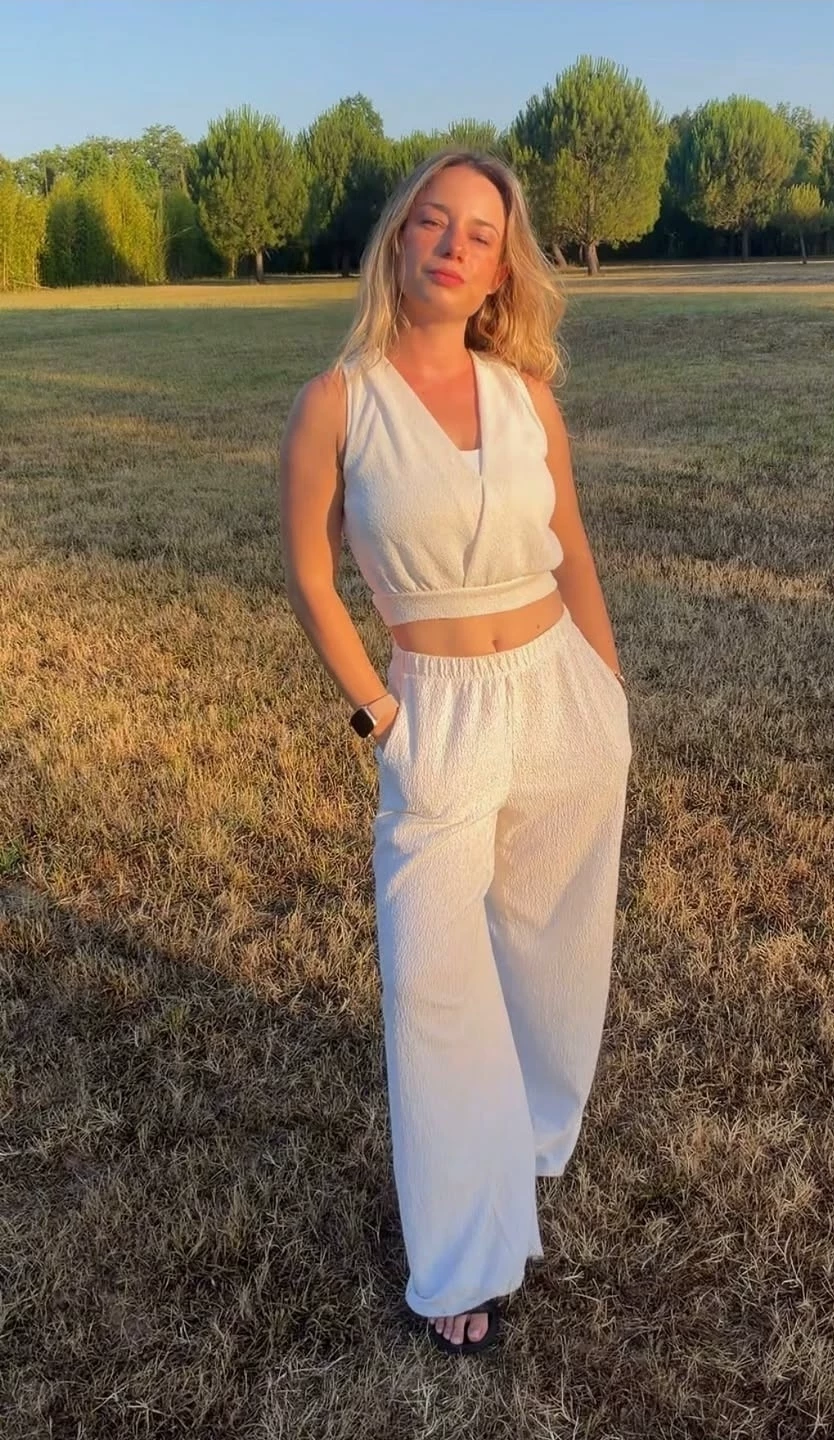 Céline - Sister thumbnail