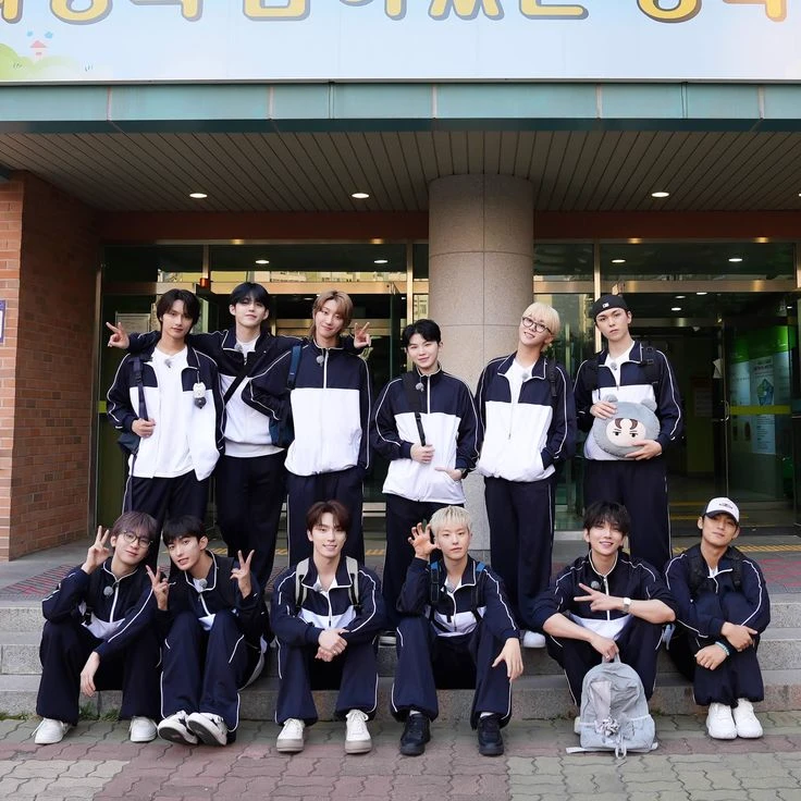Seventeen thumbnail