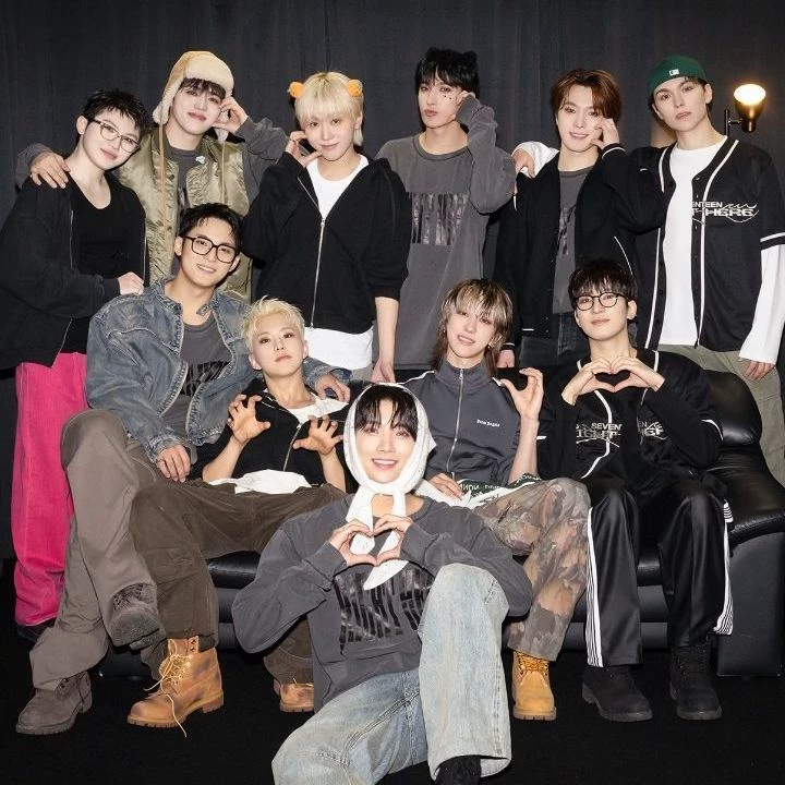 Seventeen thumbnail