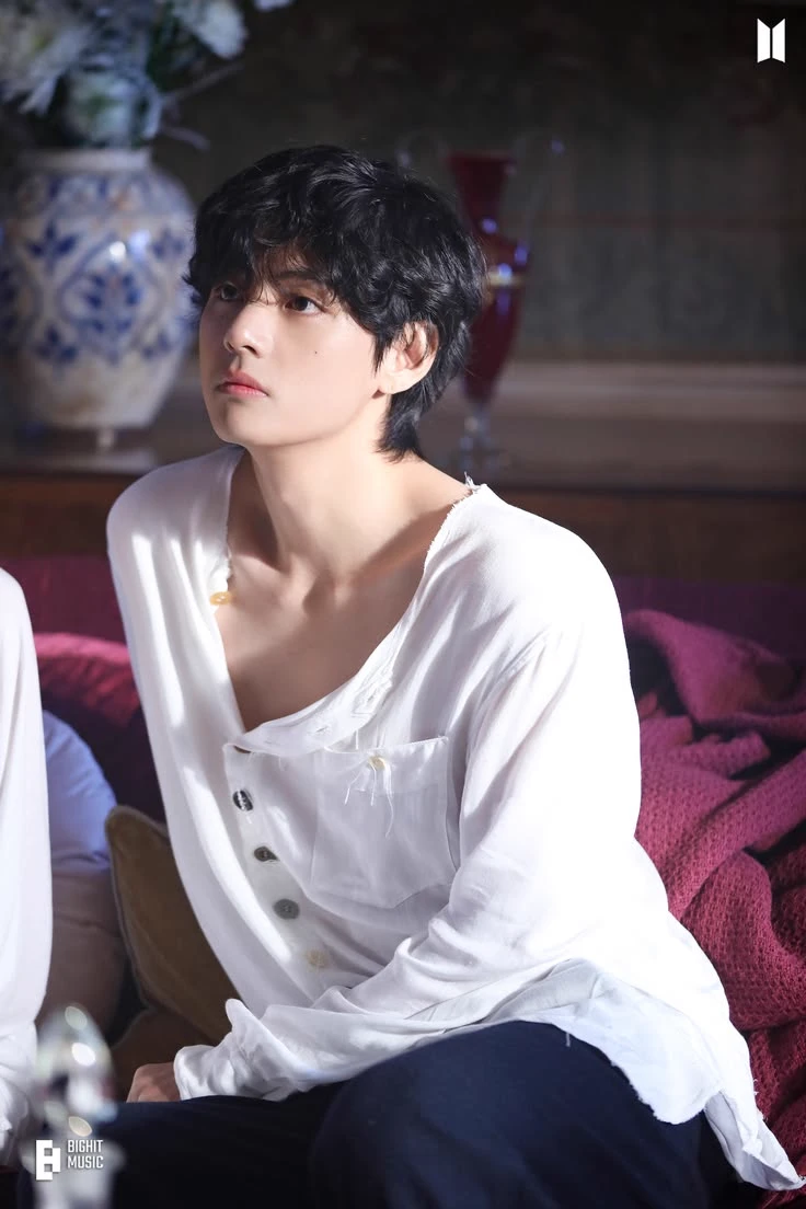 taehyung-bL thumbnail