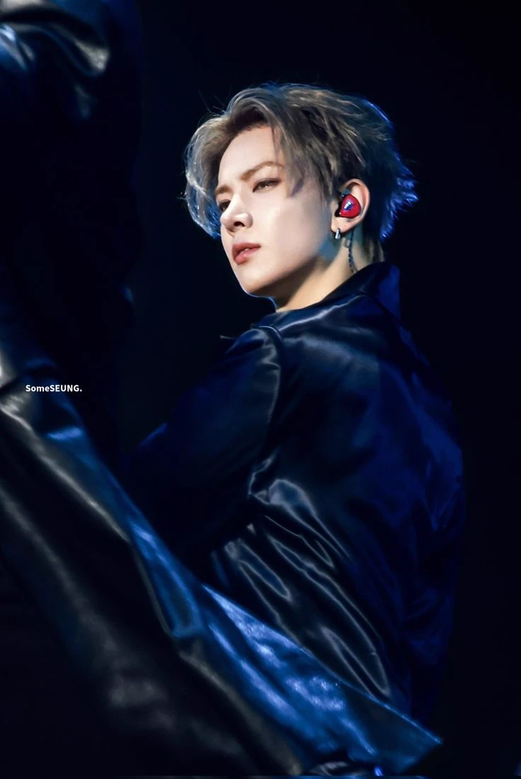 lee heeseung thumbnail
