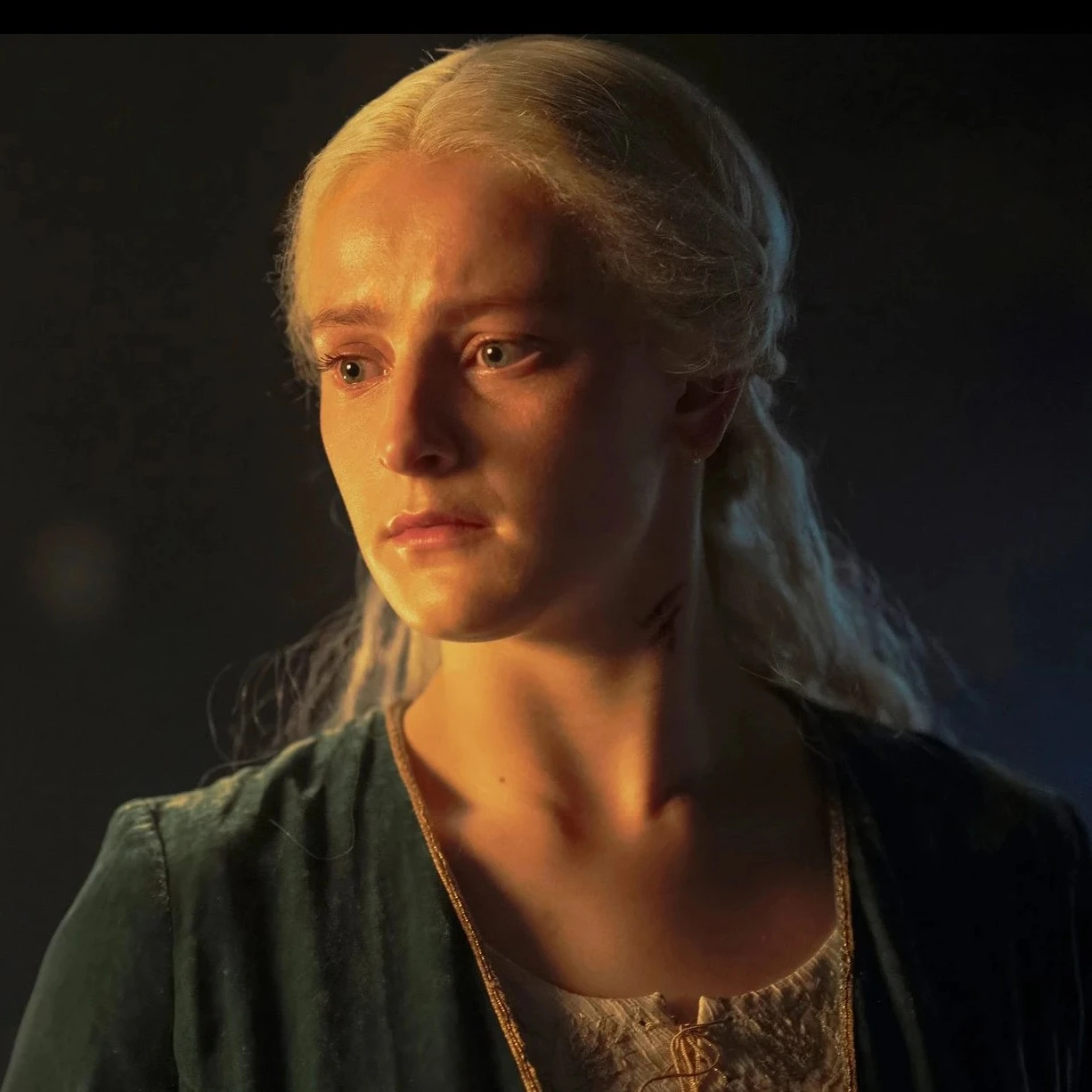 Helaena Targaryen thumbnail