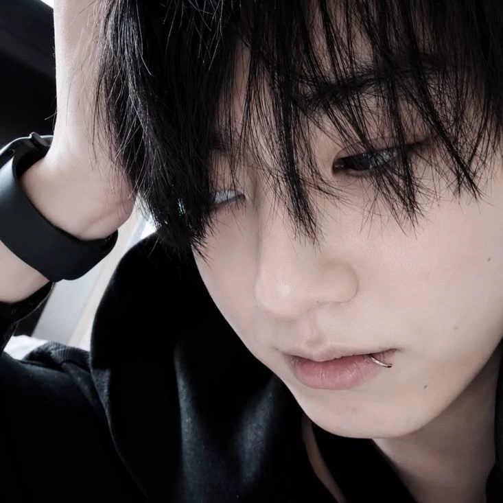 jeon jungkook alfa. thumbnail