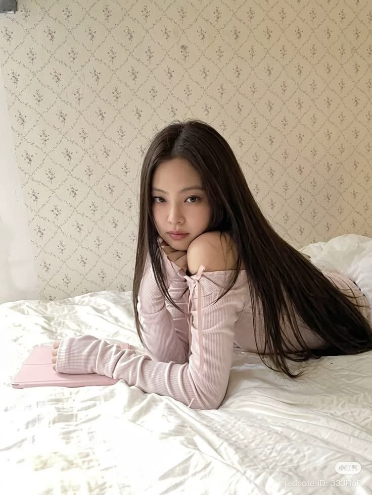 Jennie thumbnail