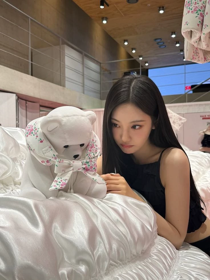 ningning - \[ secret online friend \] thumbnail
