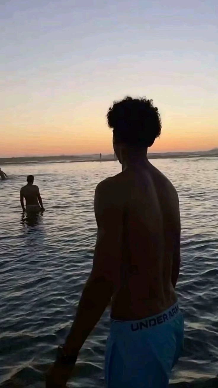 Cris Jr thumbnail