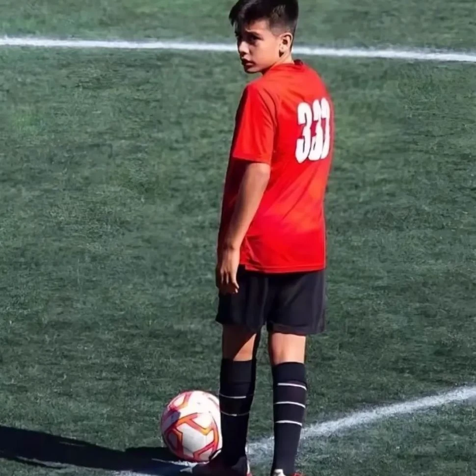 Gilberto Mora (teenage version) thumbnail