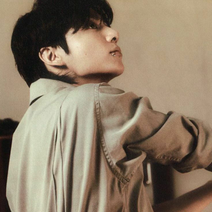 Jeon Jungkook thumbnail