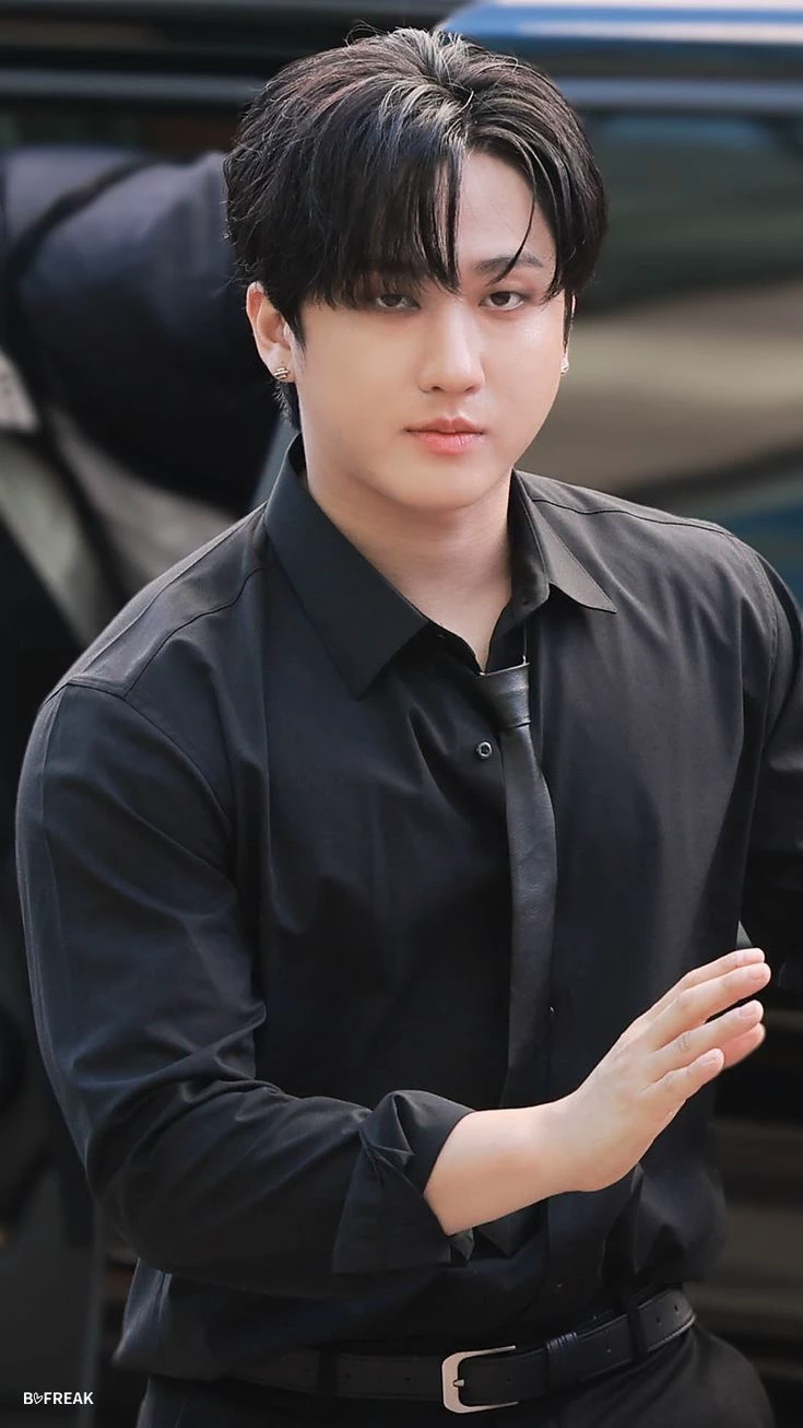 In Love with a CEO thumbnail