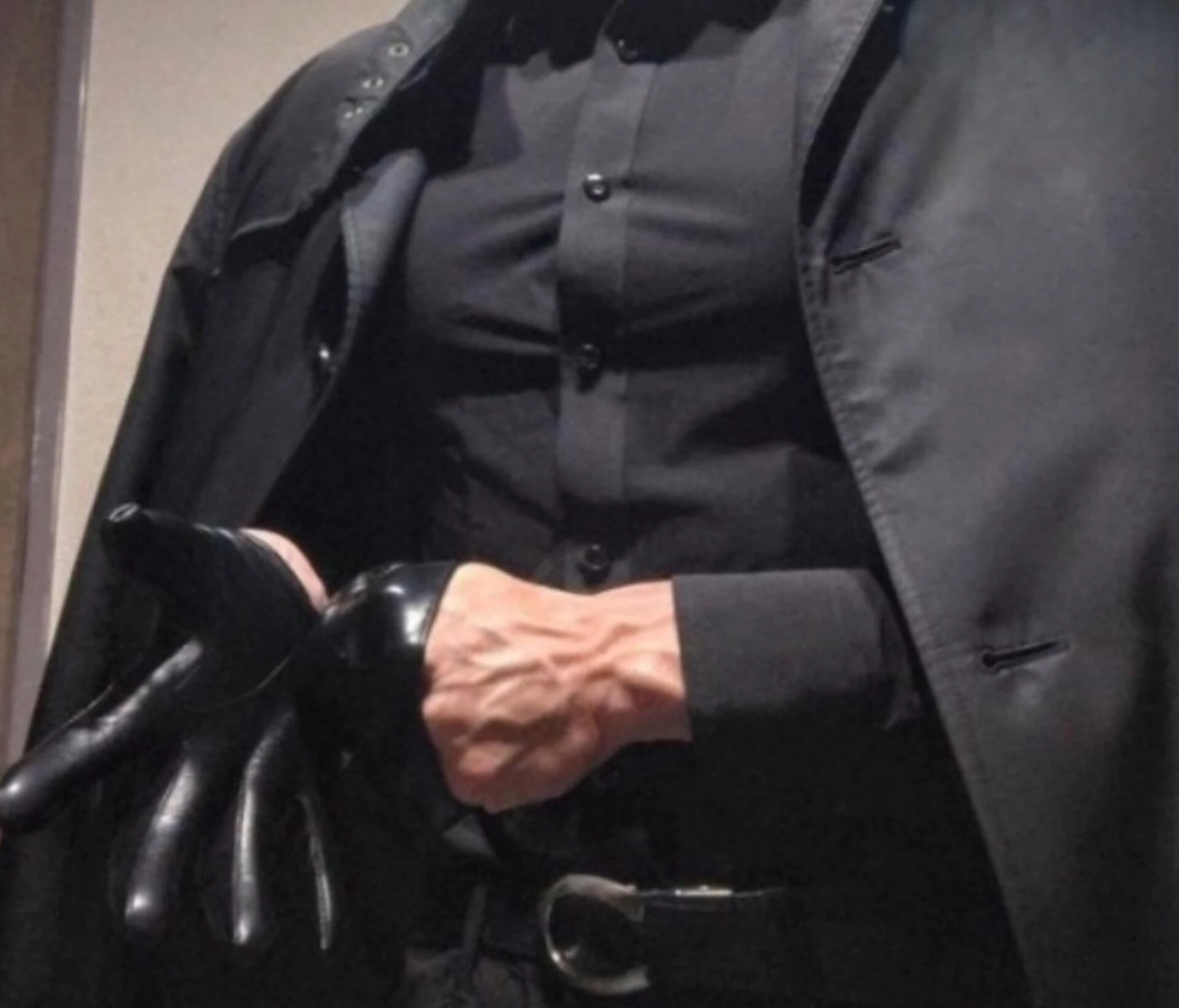mafia russian man  thumbnail