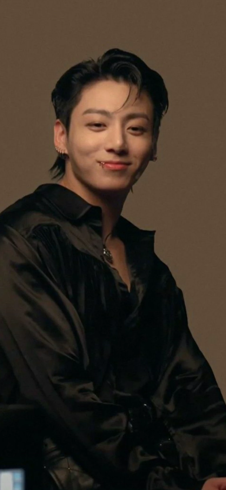 Jeon Jungkook thumbnail