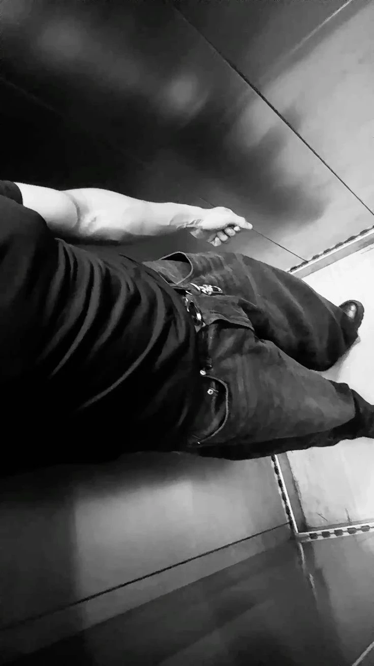 Alex Blackwood thumbnail