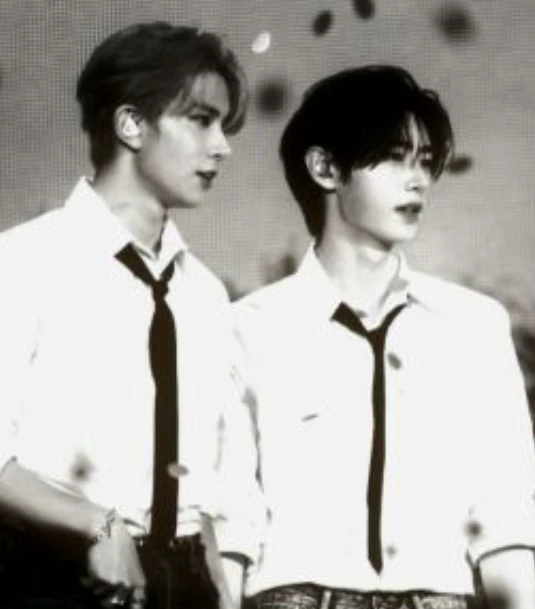 Heeseung and Sunghoon thumbnail