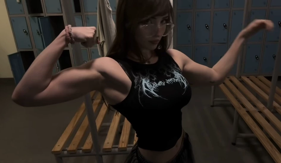 Hailey 💪😘 thumbnail
