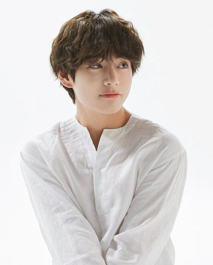 Kim Taehyung thumbnail