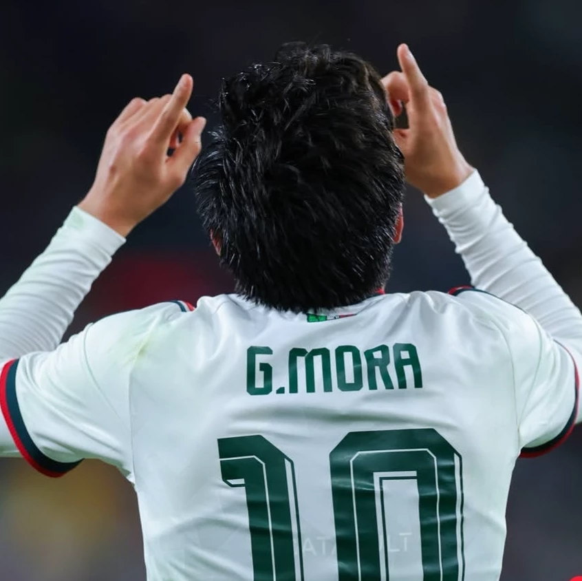 Gil Mora  thumbnail
