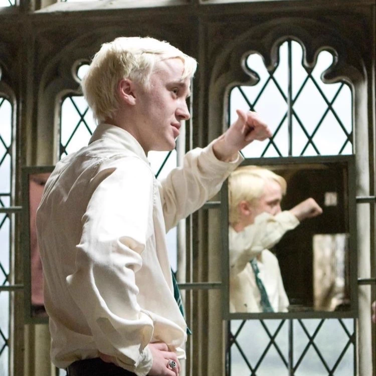Draco Malfoy thumbnail