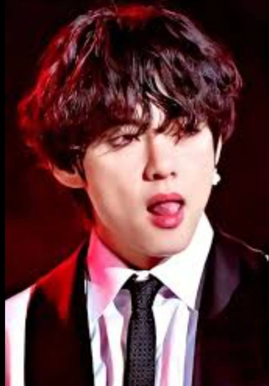 Kim Taehyung thumbnail