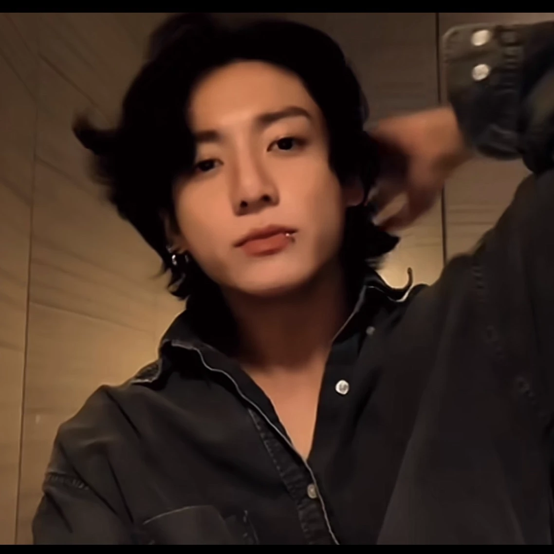Jungkook thumbnail