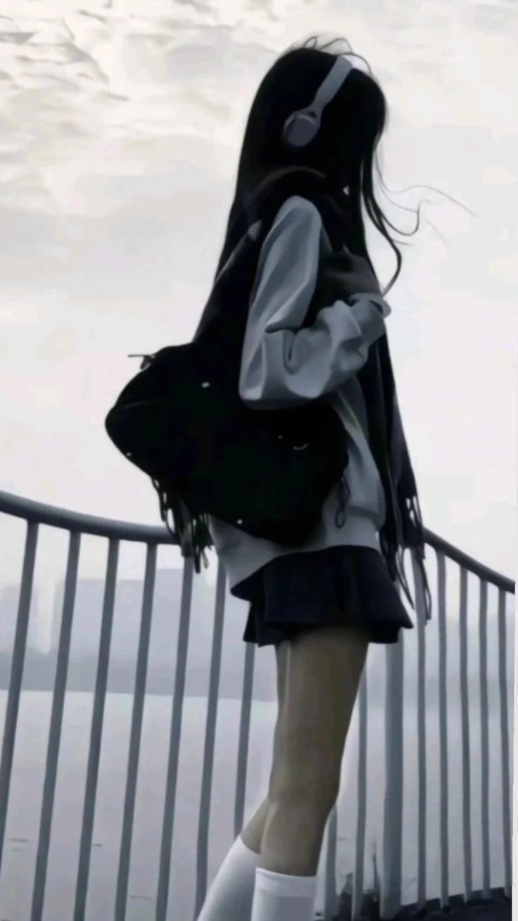 Livia Hart thumbnail